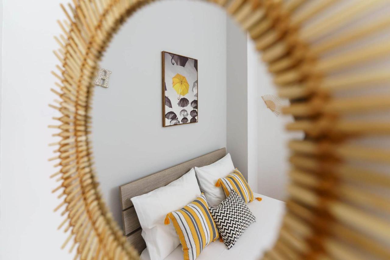 Chris'S Best Apartment In Atenas Exterior foto