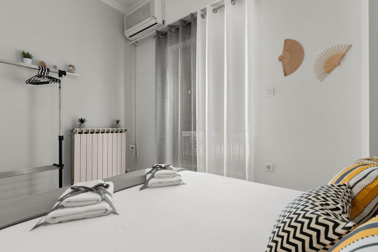 Chris'S Best Apartment In Atenas Exterior foto